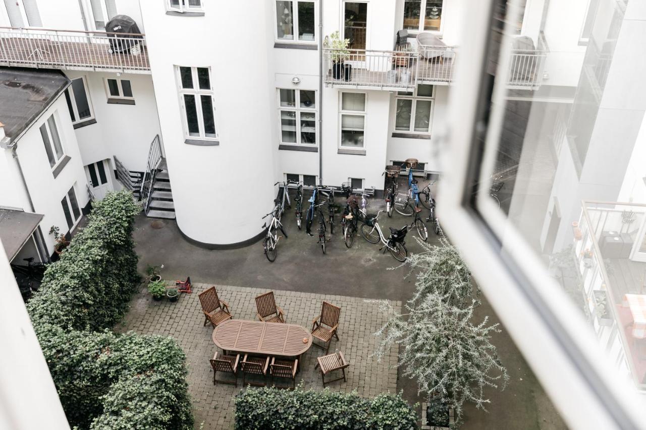 Lovely 3Br Manor Apartment 5 Min From Tivoli Gardens Copenhagen Exterior photo